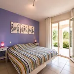 Stylish With Terrace Vila *