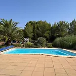 Stylish With Terrace * Pouzols-Minervois