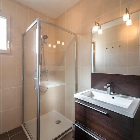 Luxurious Villa With Private Swimming Pool Vila *