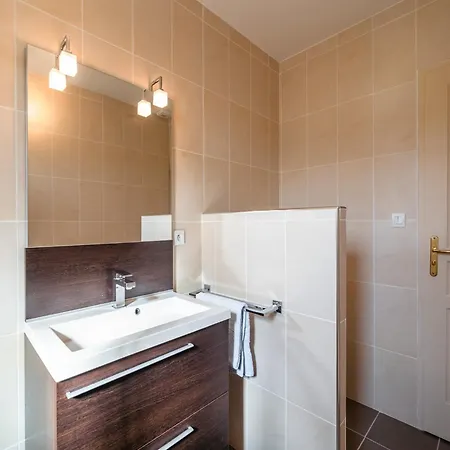 Luxurious With Private Swimming Pool Pouzols-Minervois