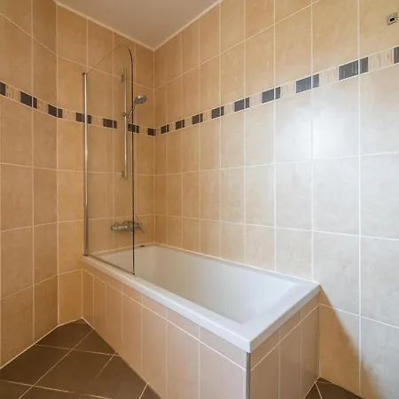 Luxurious With Private Swimming Pool Pouzols-Minervois