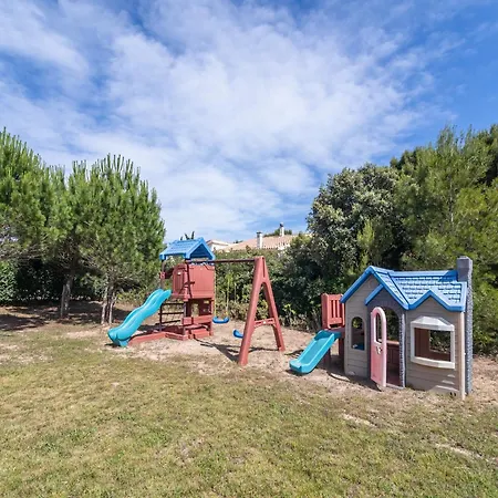 Luxurious With Private Swimming Pool